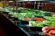 Eine offene Salatbar Eine offene Salatbar